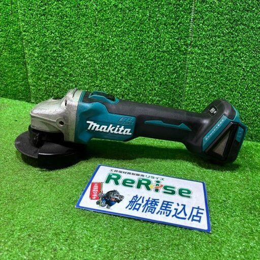 マキタ makita GA404DN 充電式ディスクグラインダー【船橋馬込店】【店頭取引限定】【中古】管理番号：ITEEIA3X471Y