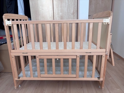 ベビーベッド (ふく) 名古屋城のベビー用品《ベビーベッド、家具》の