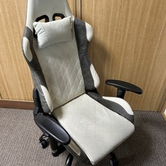 デスク、チェアーの画像