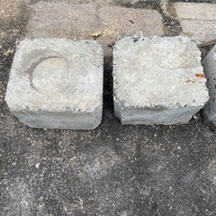 束石 ウッドデッキ 石場建 床束 DIY 4個ありますの画像