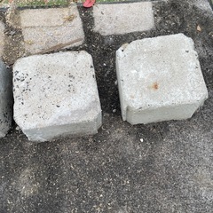 束石 ウッドデッキ 石場建 床束 DIY 4個ありますの画像