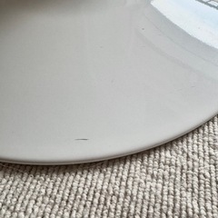 丸テーブル　白色　直径60cmの画像