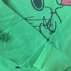 （東京・引き取り）ユニクロのスヌーピートレーナー130cmの画像