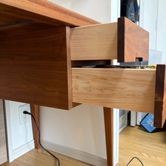 【今週中限定】ブランド家具ショップの事務デスクの画像