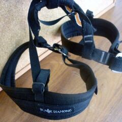 ☆BLACK DIAMOND ロッククライミングハーネス ウエスト68～109cm レッグループ57～75cm 登山用品 ブラックダイアモンド 札幌市 豊平区 平岸店の画像