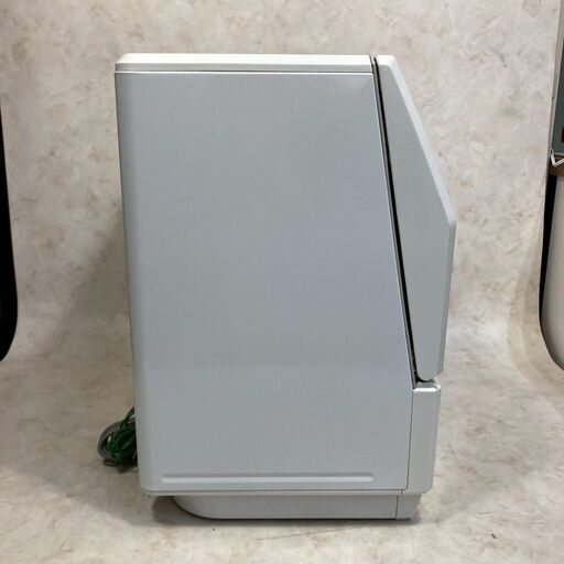 A8362【お買い得商品‼】Panasonic パナソニック 2017年製  食器洗い乾燥機  食洗機 据置型 NP-TCR-W
