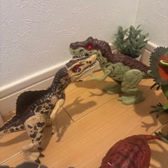 恐竜フィギュア6体セットの画像