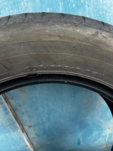 ブリヂストン205/60r16