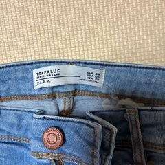 ZARAデニムの画像