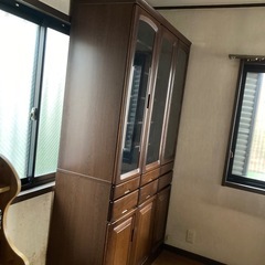 【12/2AMまで】食器棚 キッチンボード 木製 ガラス扉の画像