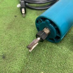 マキタ 3707F トリマ【野田愛宕店】【店頭取引限定】【中古】管理番号：ITOC9MRGEQEQの画像