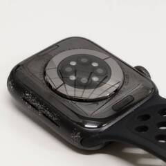 【訳アリ】Apple Watch Nike Series 6/GPS/40mm/A2291/スペースグレー〈M00X3J/A〉の画像