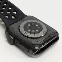 【訳アリ】Apple Watch Nike Series 6/GPS/40mm/A2291/スペースグレー〈M00X3J/A〉の画像
