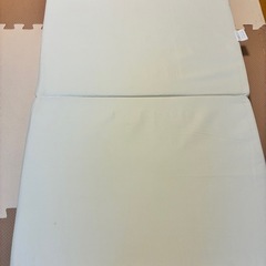 ベビー用マットレス　0円の画像