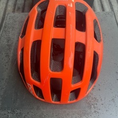 ロードバイク ヘルメット poc contentの画像