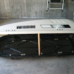 ＴＥＲＺＯ テルッツオ ルーフボックス 白色 左側開き の画像