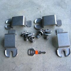 ＴＥＲＺＯ テルッツオ ルーフボックス 白色 左側開き の画像