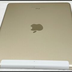 中古 iPad 第5世代 128GB ゴールド Wi-Fi＋Cellular 9.7インチ MPG52J/A A1823 (ドコモ 〇判定) SIMロック解除済の画像