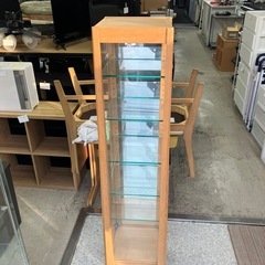 ロ2512-017 カンディハウス★ガラスショーケース無垢材　LEDライト付き　キズ汚れ有りの画像