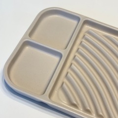 フェリシモ☆陶器溝油カットオイルカット皿餃子からあげ☆アイボリーの画像