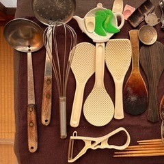 調理器具　いっぱい　しゃもじ　おたま　　へら　栓抜きなどの画像