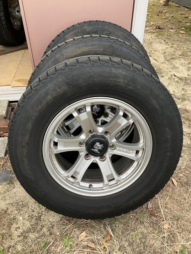 スタッドレス　265/65r17 プラド　ランクル250　PCD150