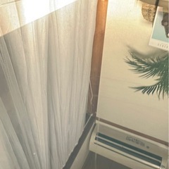 ガラステーブルの画像