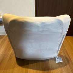 座椅子 ライトグレー
の画像