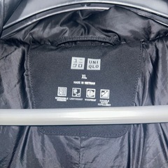 ユニクロ　シームレスダウンジャケットの画像