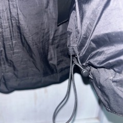 ユニクロ　シームレスダウンジャケットの画像