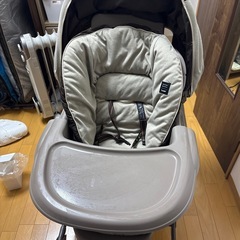 コンビ ネムリラ 電動　ベージュ　AUTO SWING BEDi の画像