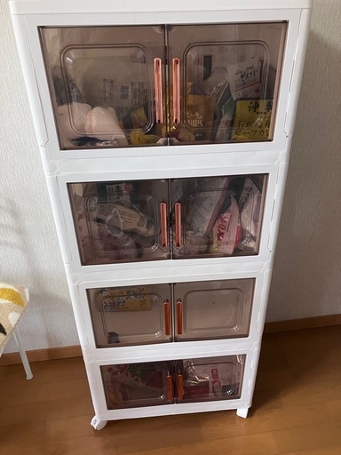 キャスター付き収納