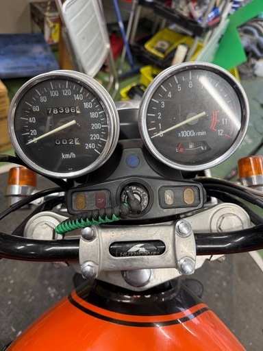 ゼファー750