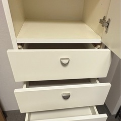 キャビネットの画像