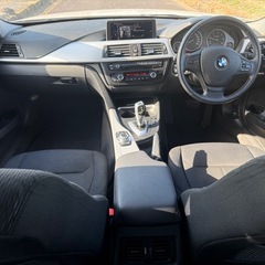 H25年式/BMW3シリーズ/72.000km/車検R8年12月/込み込み/美車の画像