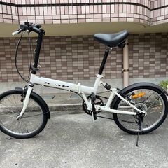 【メンテナンス済みです】 　20インチ　ミニベロ　サス付き　折りたたみ自転車　ホワイト　鹿児島市の画像