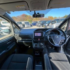 【支払総額79.8万円】ヴォクシーハイブリッド車検令和9年5月 機関良好 内外装良好 修復歴無し 不具合無し！モデリスタエアロ 両側パワスラ 試乗可能！の画像