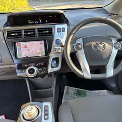 平成23年式　トヨタ　プリウスα　車検付の画像
