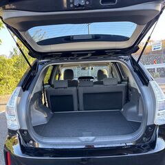 平成23年式　トヨタ　プリウスα　車検付の画像