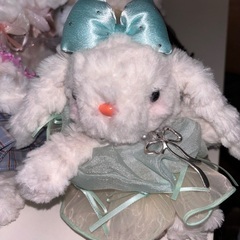 うさぎ　ぬいぐるみ　ドール　キーホルダー　フリル　レース　花の画像