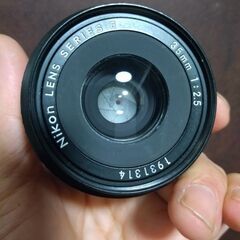 良品 Nikon Ai-s Series E 35mm F2.5の画像