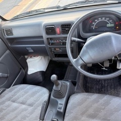 スズキキャリイトラック 4WD KCエアコン・ パワステ付きの画像