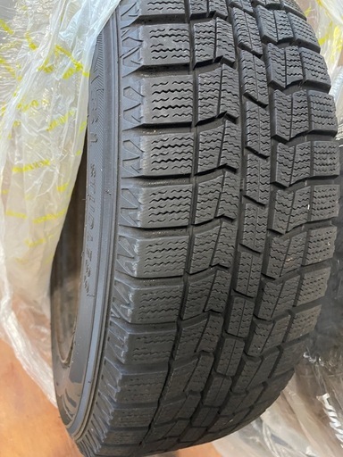 スタッドレスタイヤPCD100 175/65 14インチ　室内管理　コンディション良 