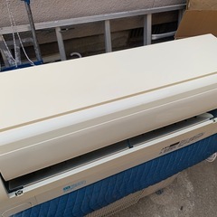 激安特価㊗️福岡市内取付料金込み　2017年　三菱　ルームエアコン　10-12畳タイプの画像