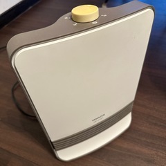 ヤマゼンセラミックファンヒーターの画像
