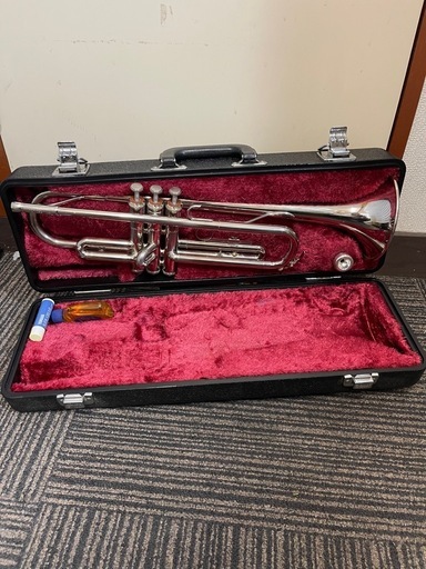 YAMAHA YTR-1310 トランペット YTR1310 ヤマハ マウスピース/ケース付 管楽器 YTR-1310 ヤマハ