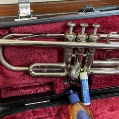 YAMAHA YTR-1310 トランペット YTR1310 ヤマハ マウスピース/ケース付 管楽器 YTR-1310 ヤマハ の画像