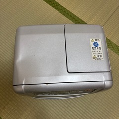 灯油ストーブの画像