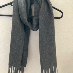 【未使用】［UNIQLO］カシミヤ100%マフラーの画像