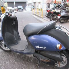 ビーノ　4スト　バッテリー･エンジンオイル新品　ブルー　ヤマハ　原付の画像